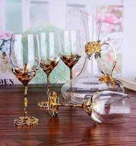Beautifully Designed Glassware Set