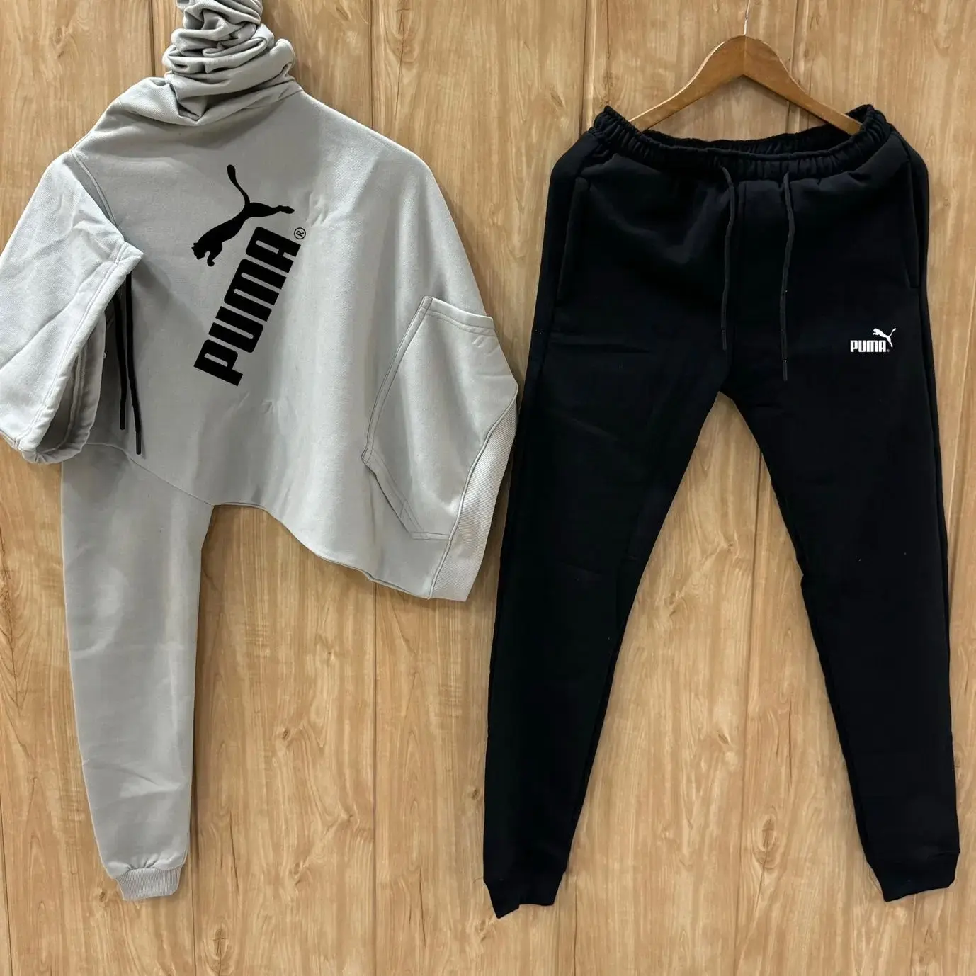 KKnOay6X a beautiful full sleeve hoodie tracksuit 1