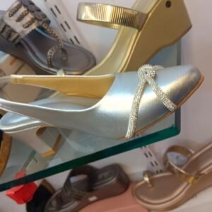 SAMTOLA FOOTWEAR SILVER Bow Slingback Heels