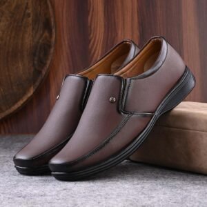 WUGO::Latest Stylish Men Formal Shoes|Office Shoes|Outdoor Shoes|Business Shoes For Men's & Boys(White)
