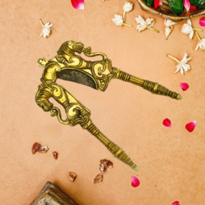Dual Yali Brass Nut Cutter