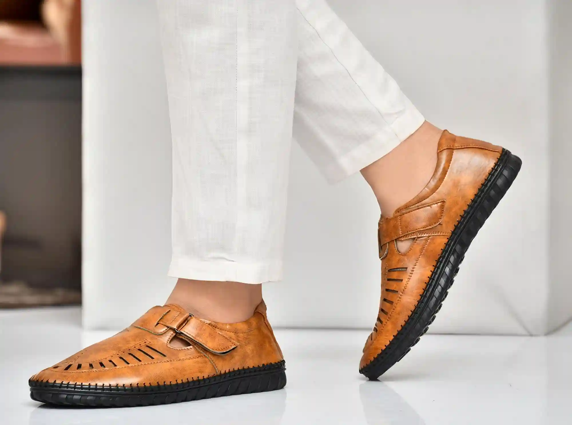 v3_ecom_product_variant_B68DEDBD74C742C38FBC3ED869584B1B