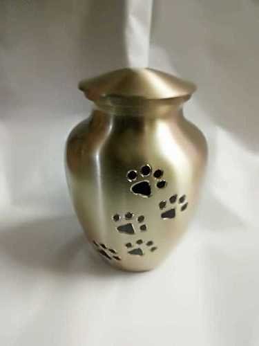 5-inches-brass-urns-239 (1)